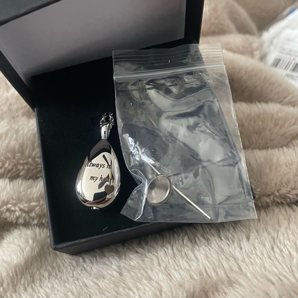 Stainless Steel cremation tear drop shape 24inch chain necklace